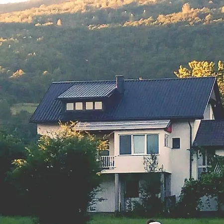 Two Separate On The First Floor And The Attic * Pazaric